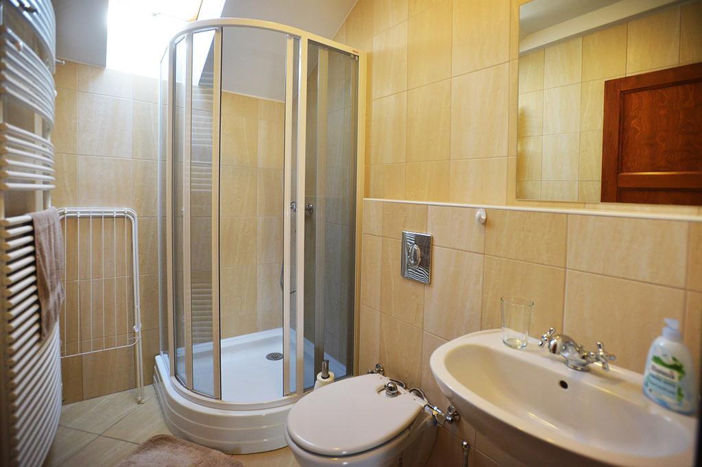 Corner Apartman إغير الغرفة الصورة